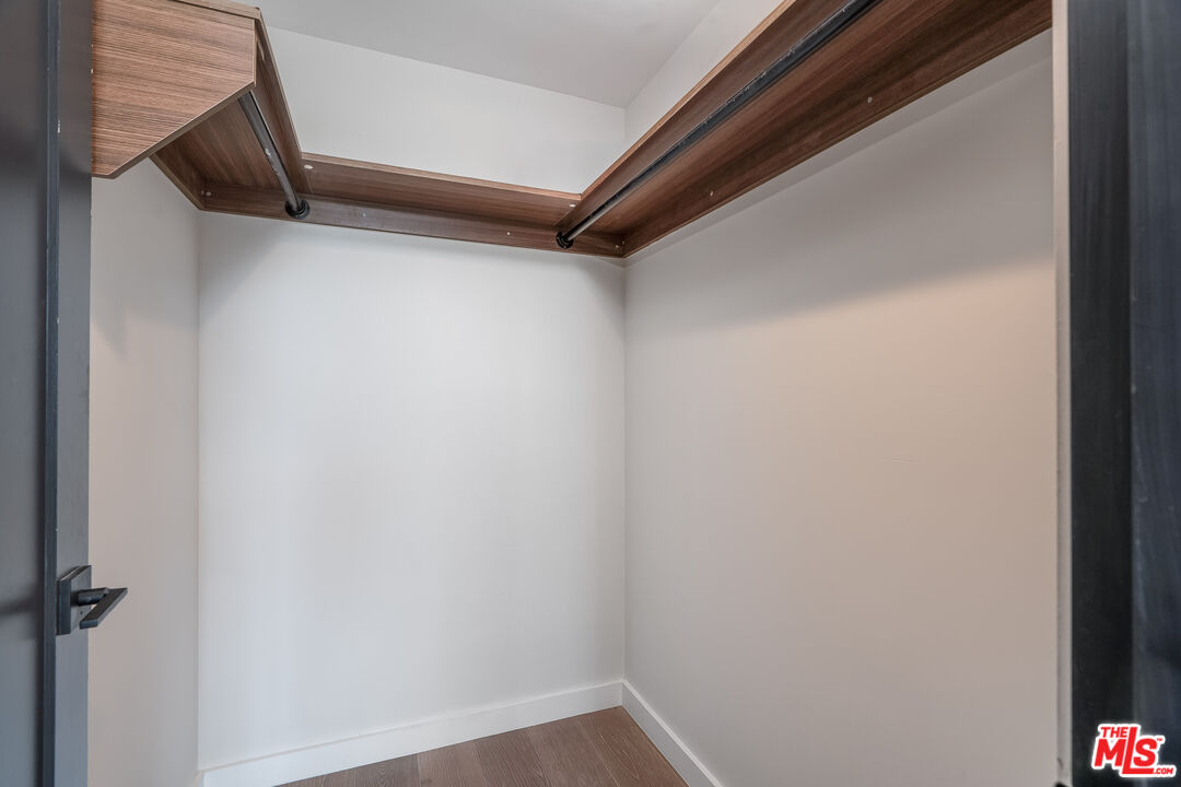 4427 Studio Pl