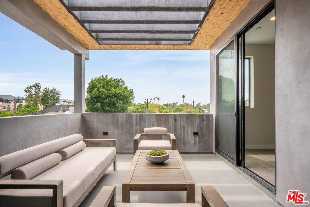 4427 Studio Pl