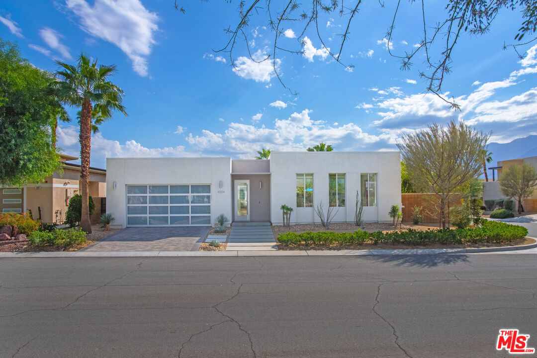 4304 Vantage Ln