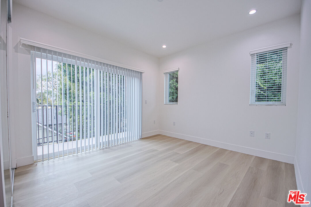1321 N June St Unit: 1