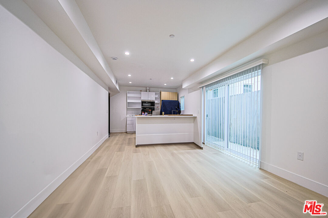 1321 N June St Unit: 3