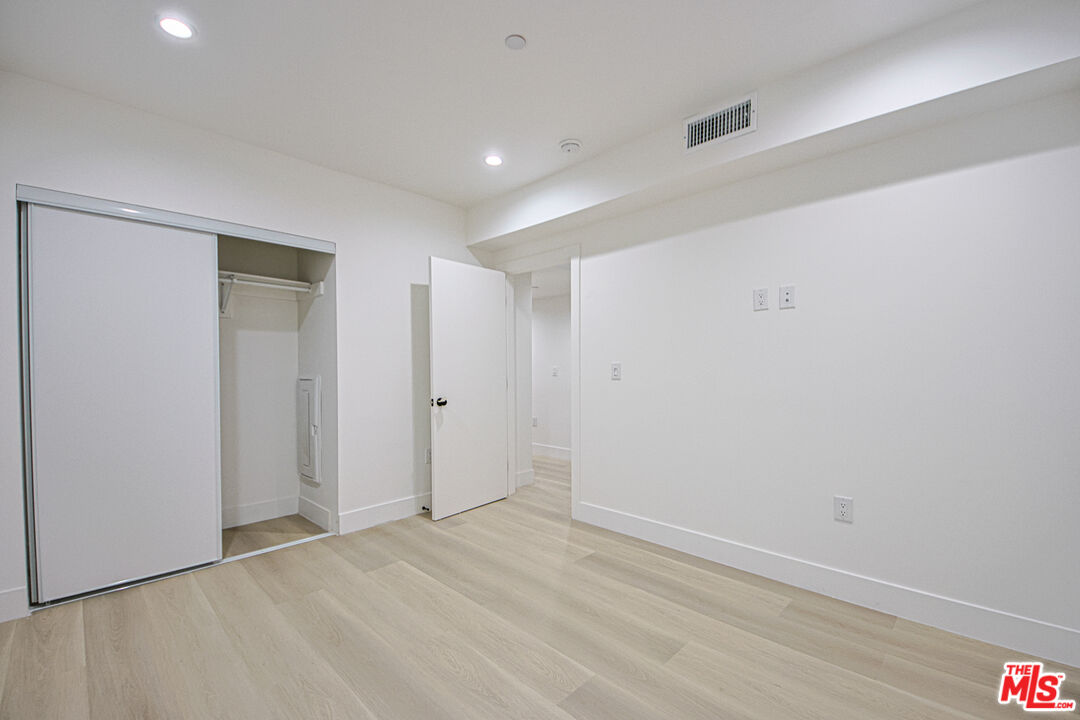 1321 N June St Unit: 3