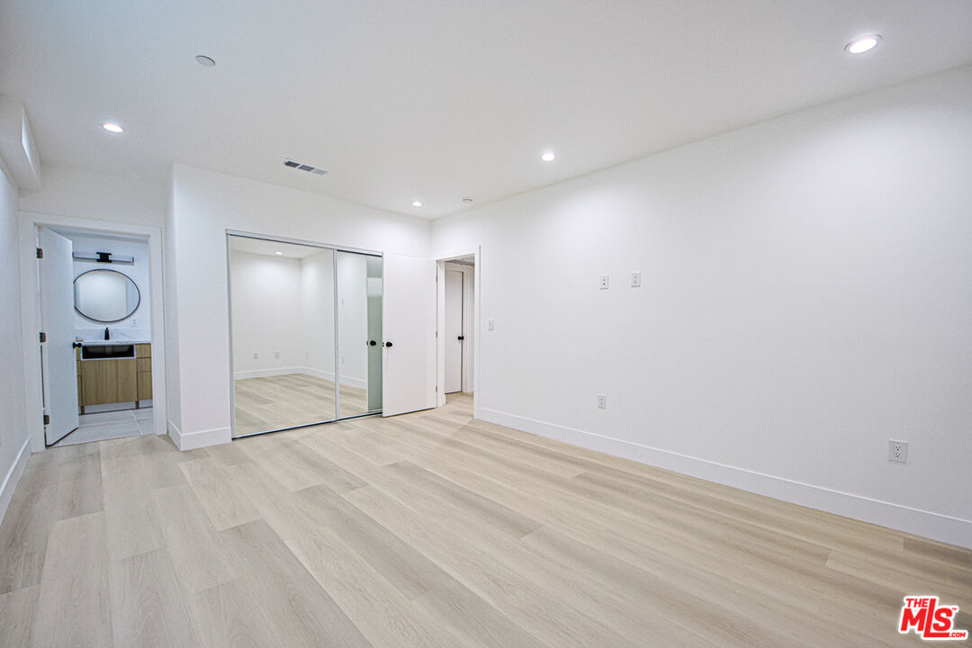 1321 N June St Unit: 3