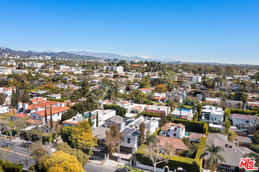 528 N Crescent Heights Blvd