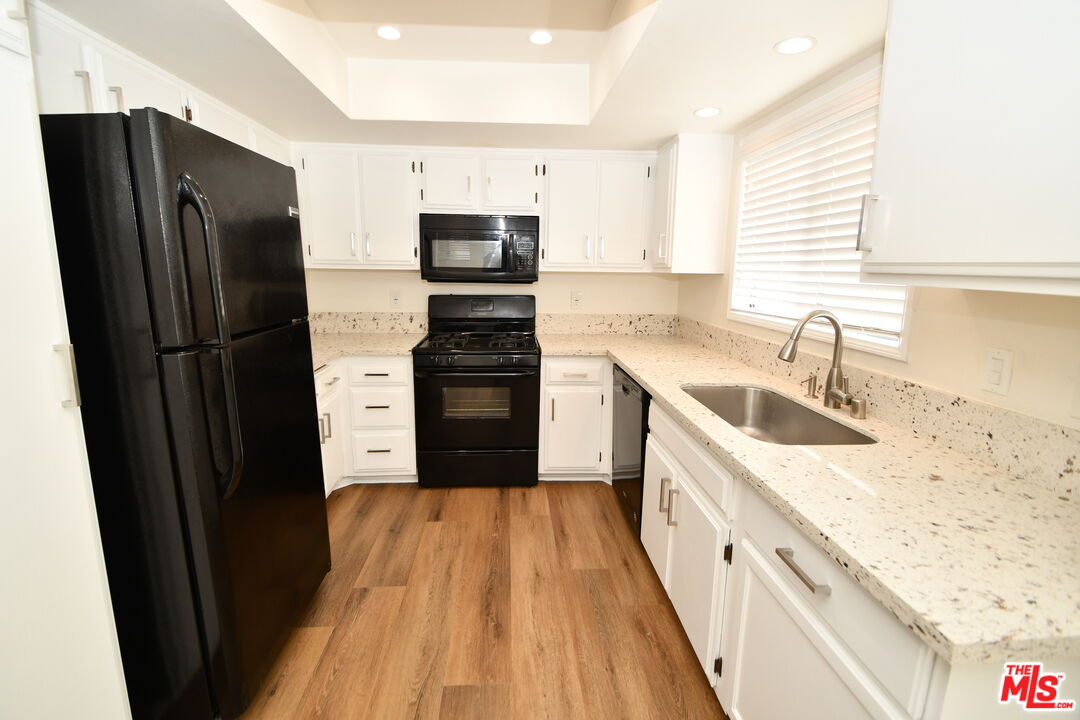 15111 Freeman Ave Unit: 1