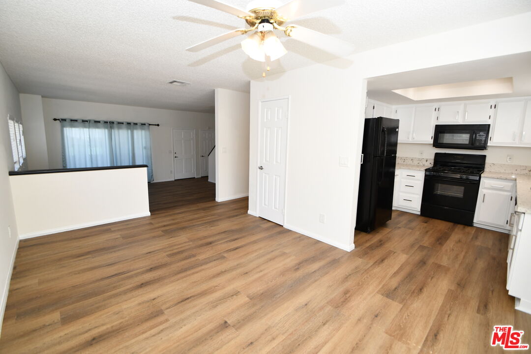 15111 Freeman Ave Unit: 1