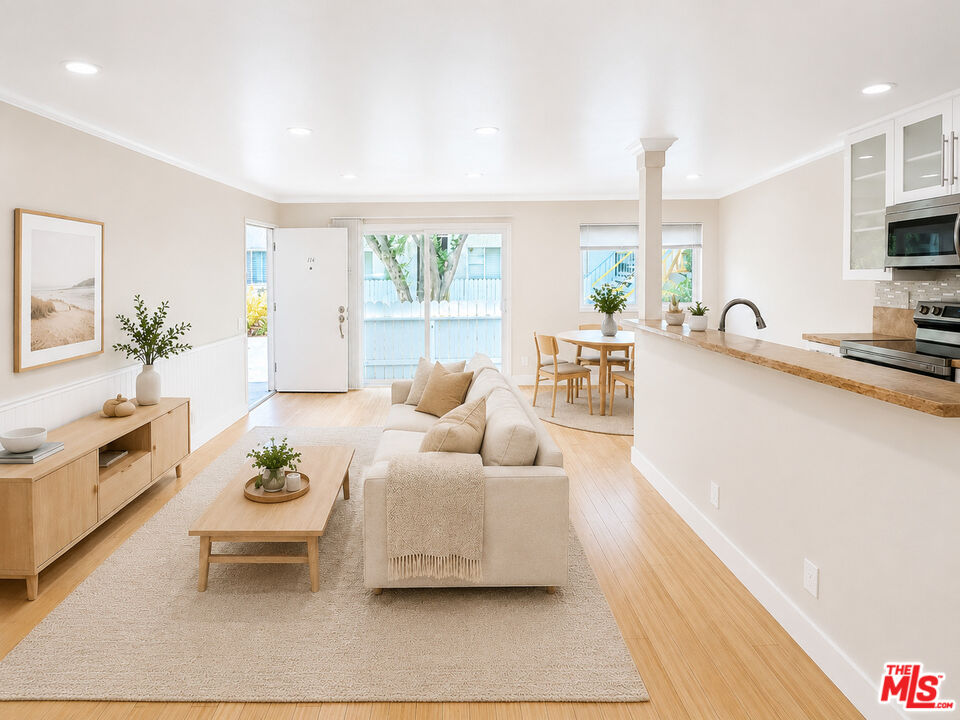 2884 Sawtelle Blvd Unit: 114