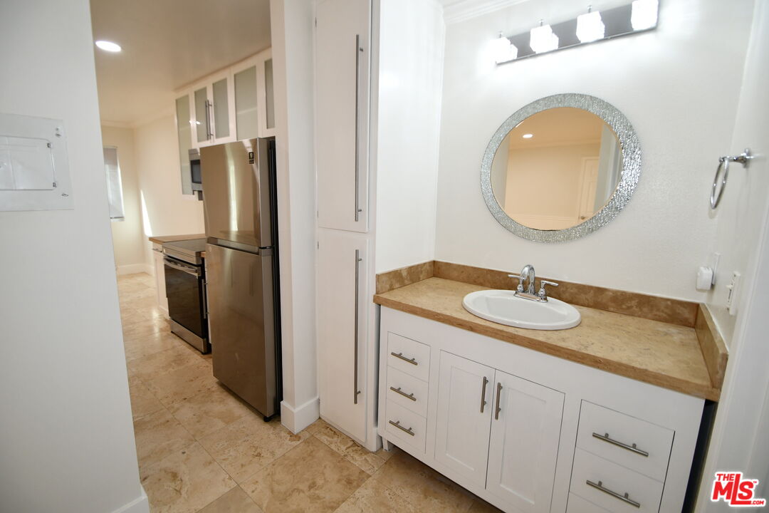 2884 Sawtelle Blvd Unit: 114