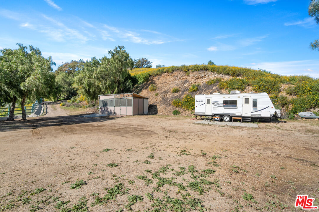 10315 Wheatland Ave