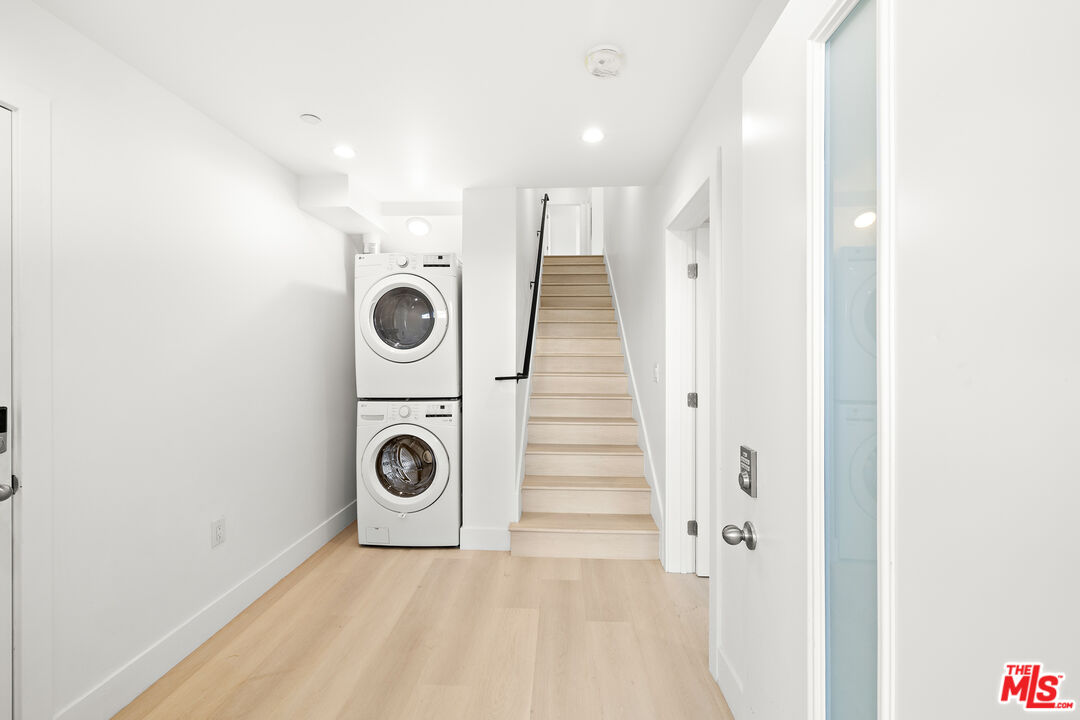 5649 Case Ave Unit: 1