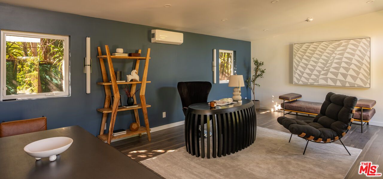 7139 Macapa Dr