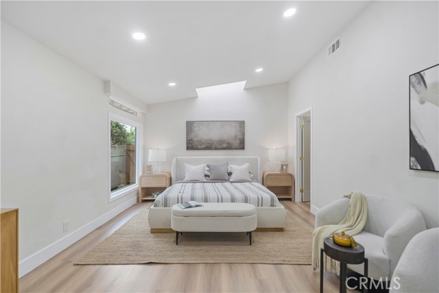 2055 Avenida Aprenda