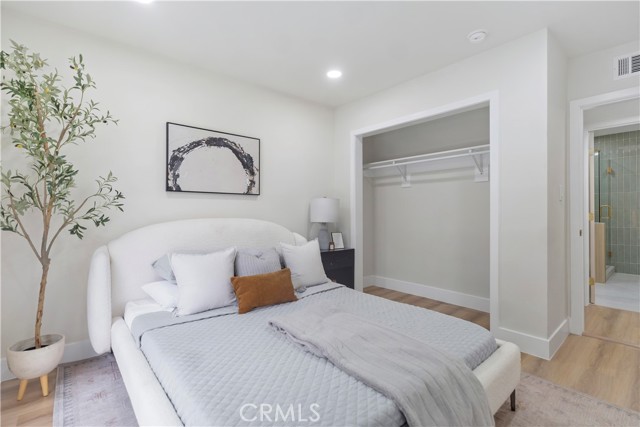 2055 Avenida Aprenda