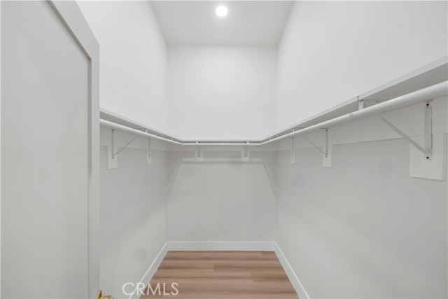 2055 Avenida Aprenda