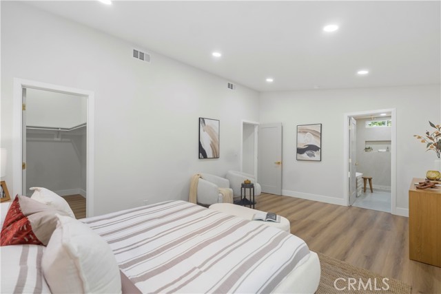 2055 Avenida Aprenda