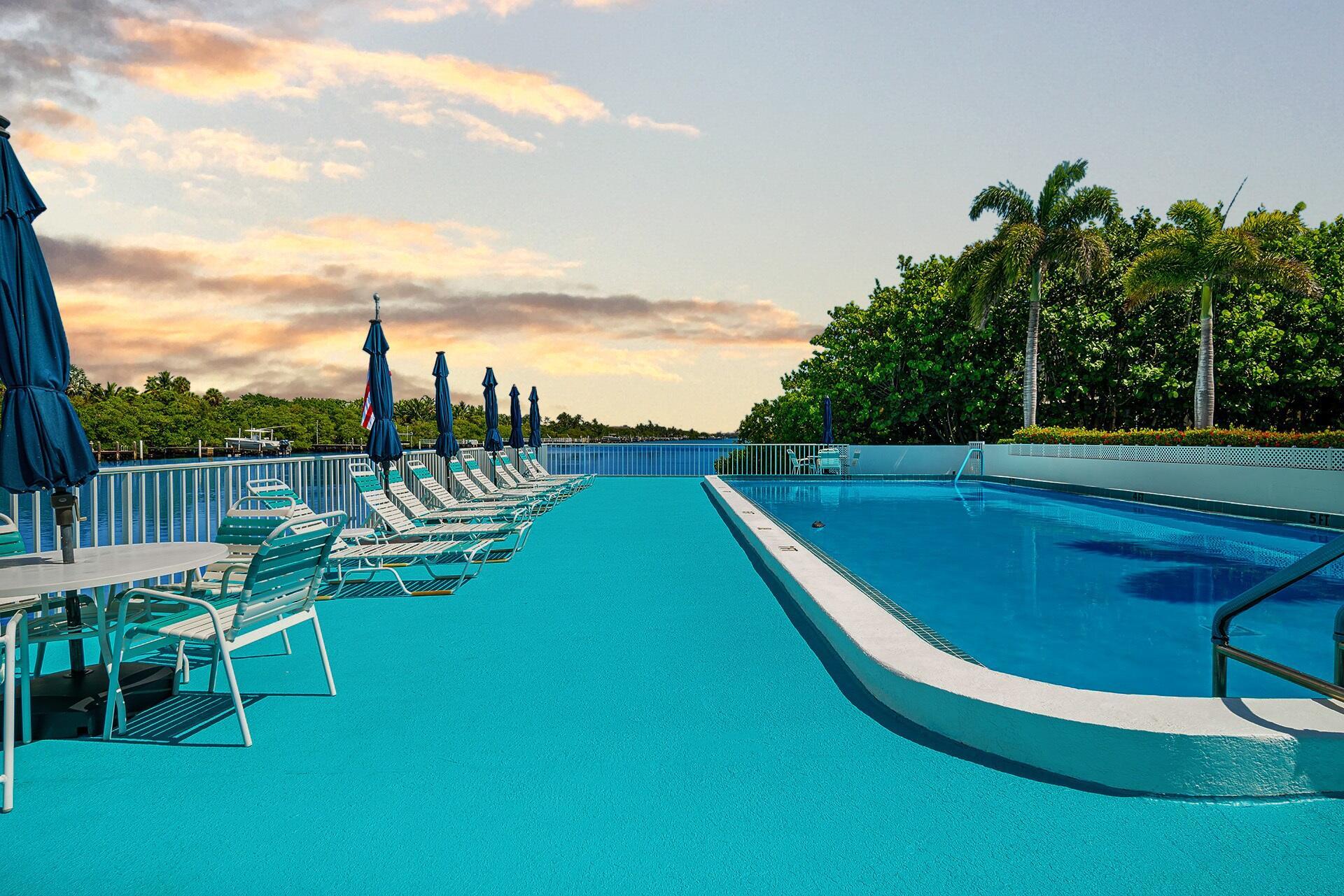 4001 S Ocean Boulevard 115