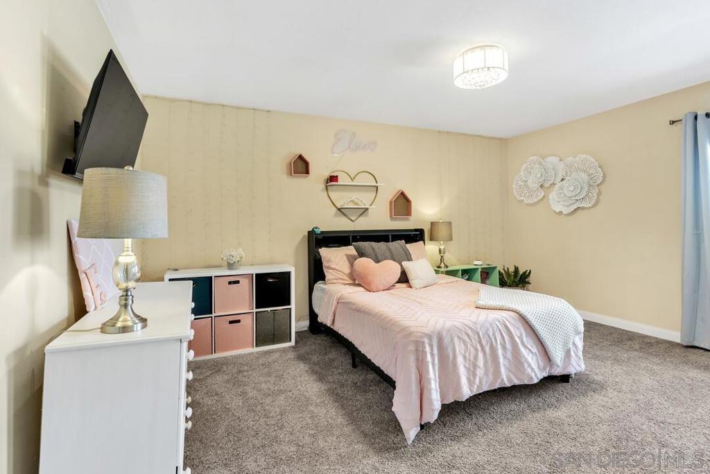3429 Lomas Serenas