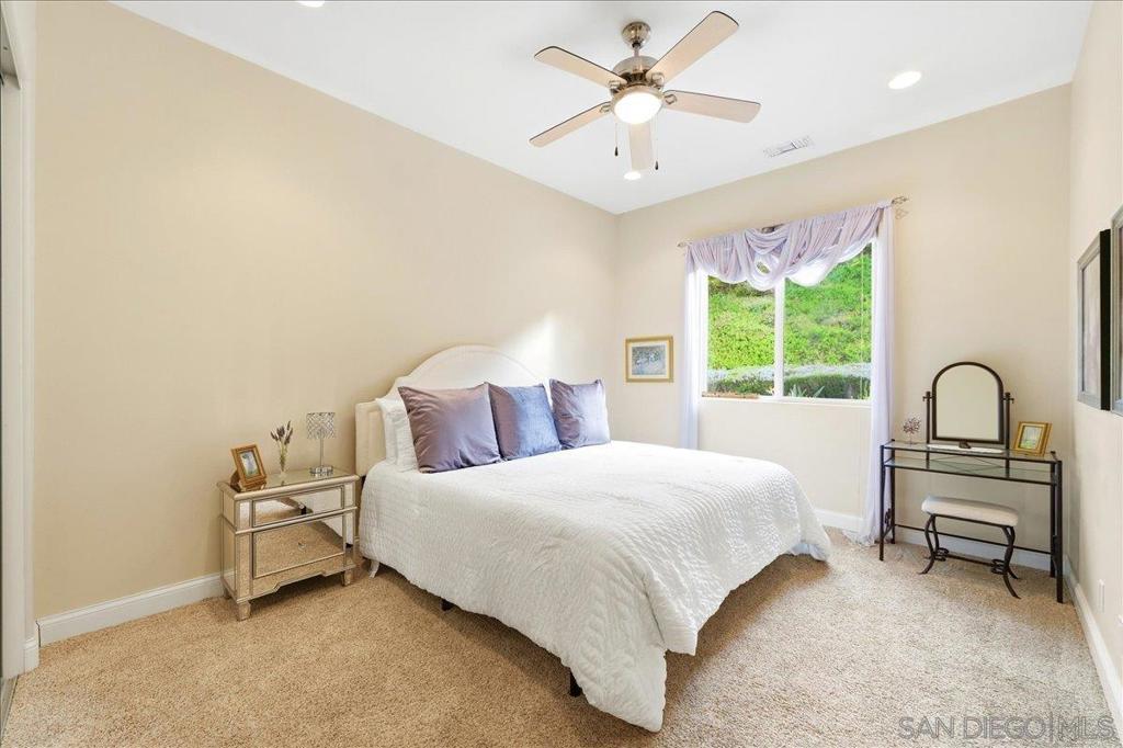 11568 Minneola Cir
