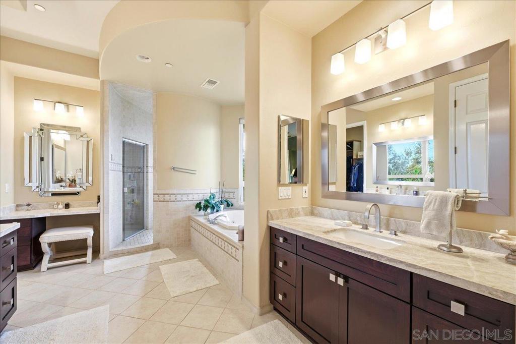 11568 Minneola Cir