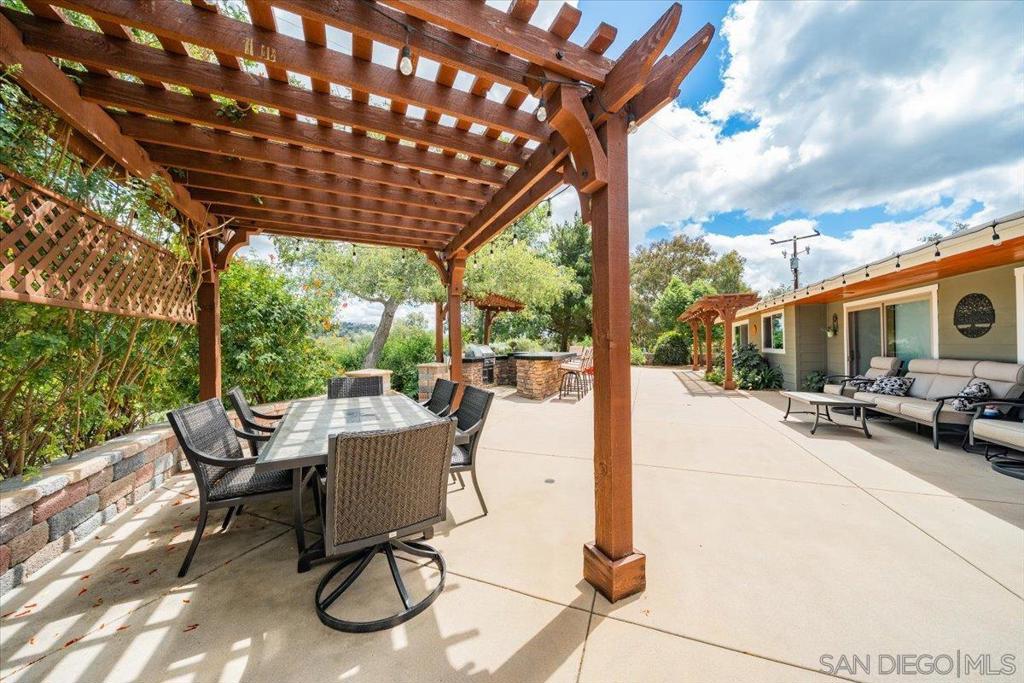 13603 Woodstock