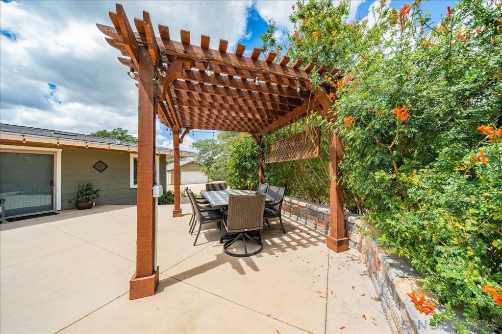 13603 Woodstock