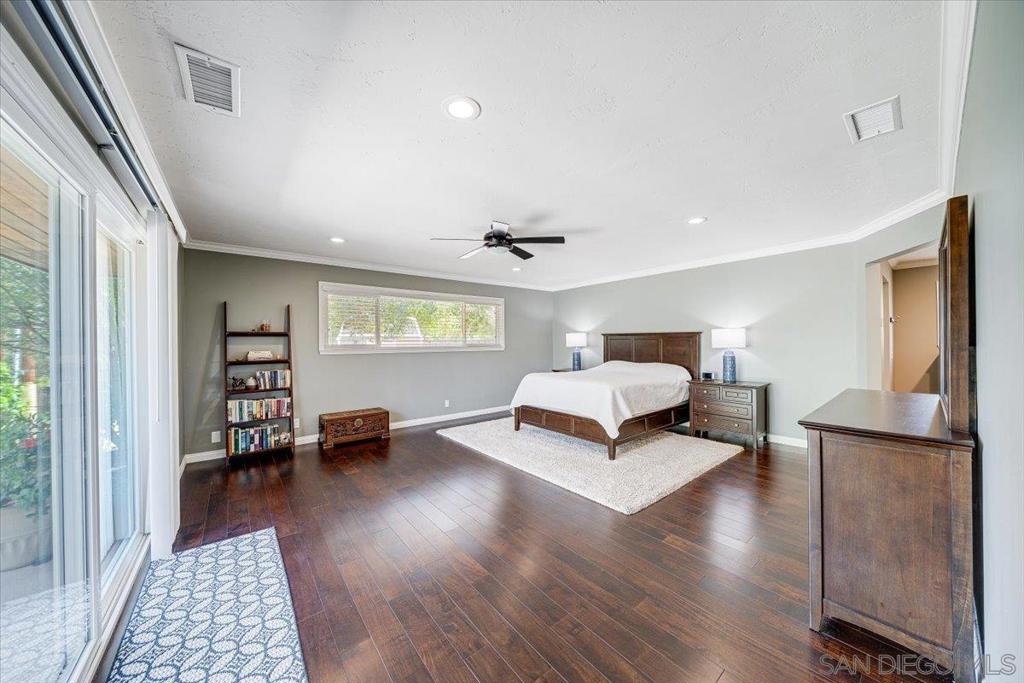 13603 Woodstock