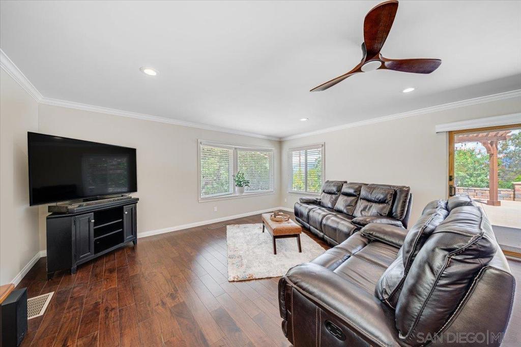 13603 Woodstock