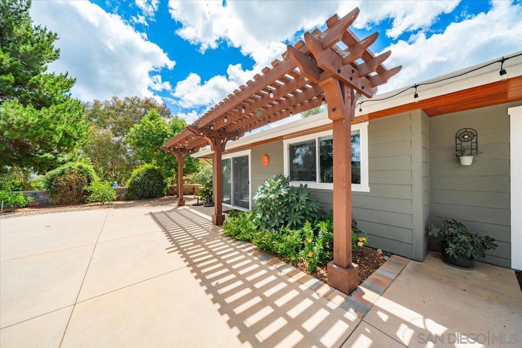 13603 Woodstock