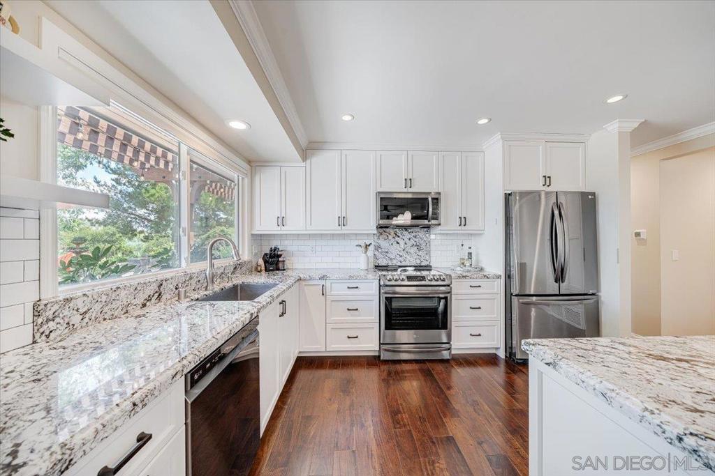 13603 Woodstock