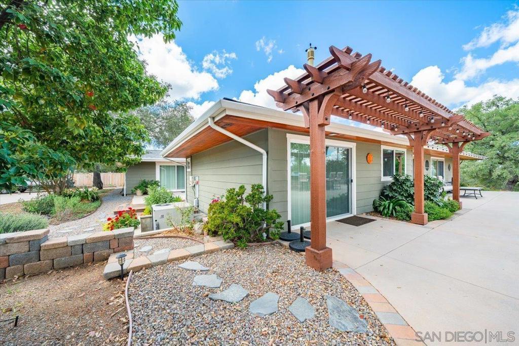 13603 Woodstock