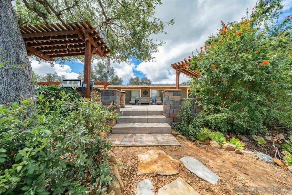 13603 Woodstock