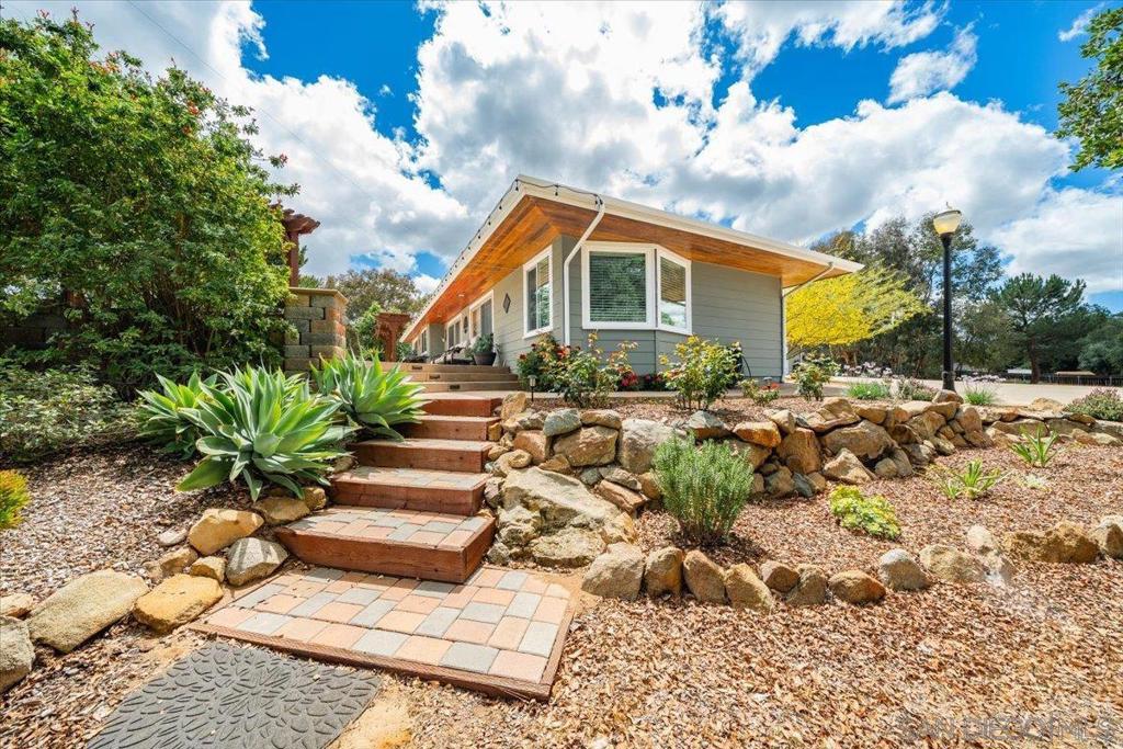 13603 Woodstock