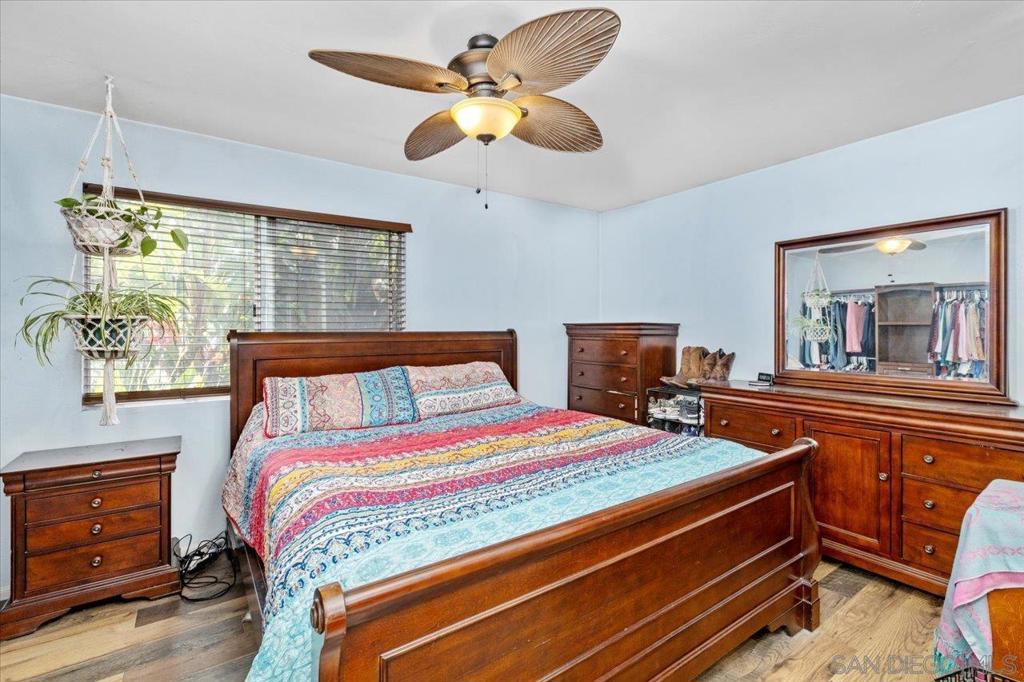 2337 Fallingleaf