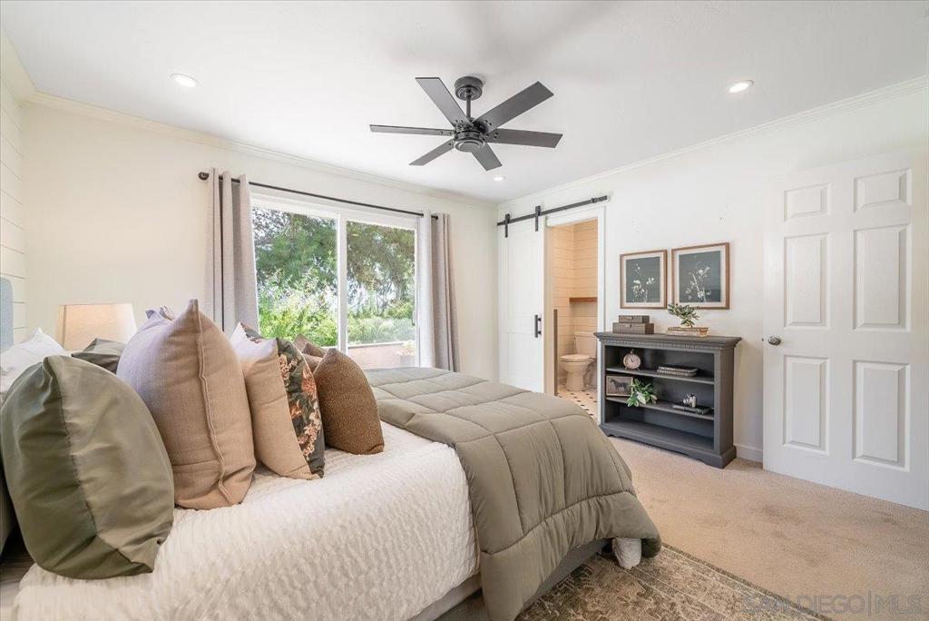 2650 Sunset Hills