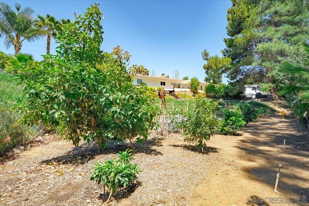 2650 Sunset Hills