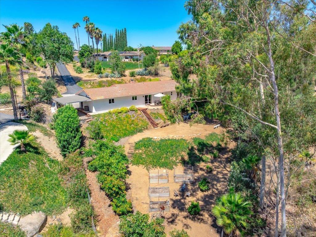 2650 Sunset Hills