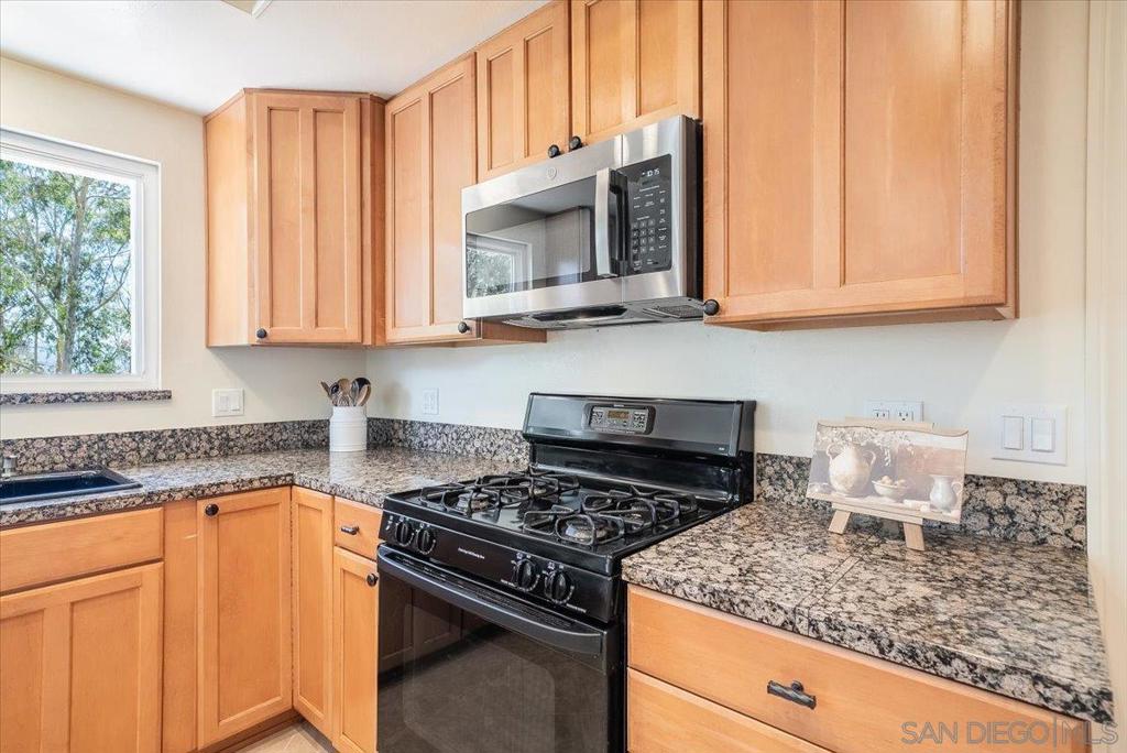 2650 Sunset Hills