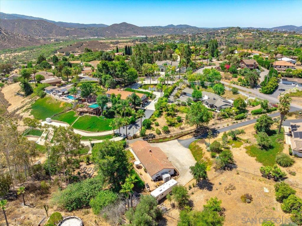 2650 Sunset Hills