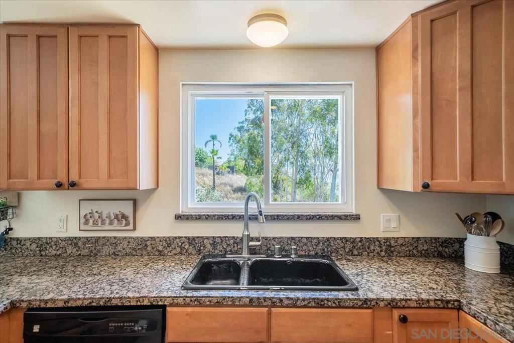 2650 Sunset Hills