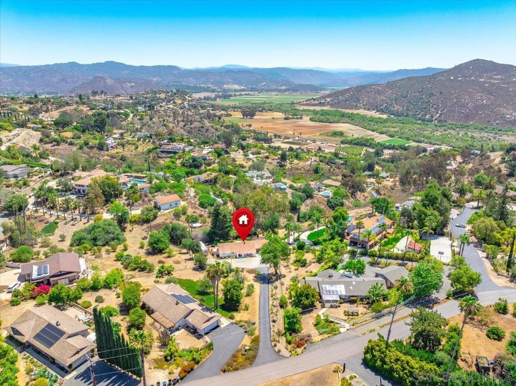 2650 Sunset Hills