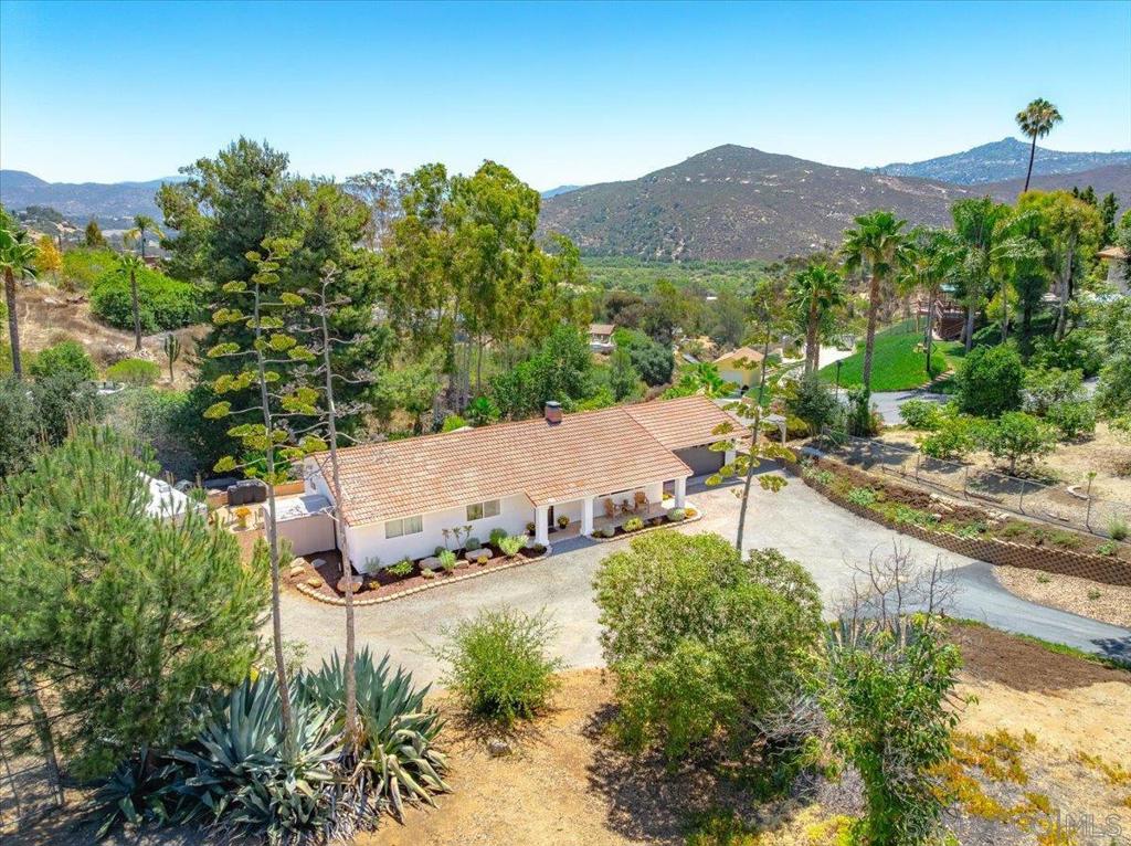 2650 Sunset Hills