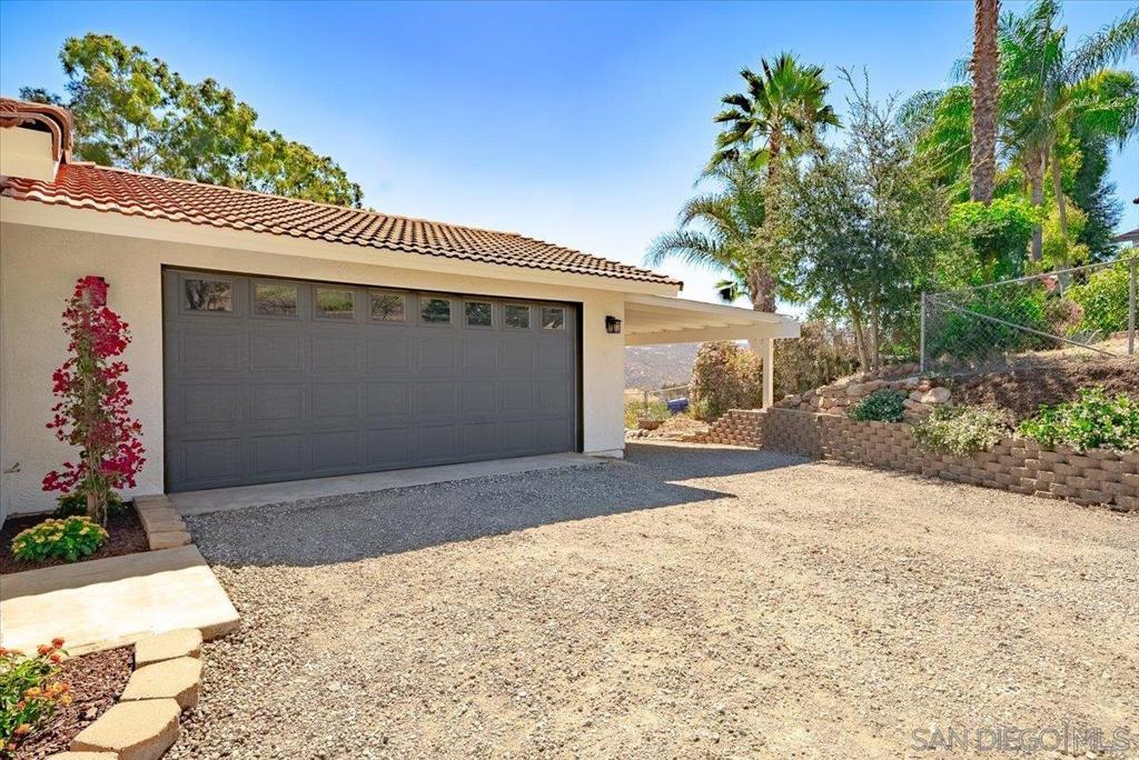 2650 Sunset Hills
