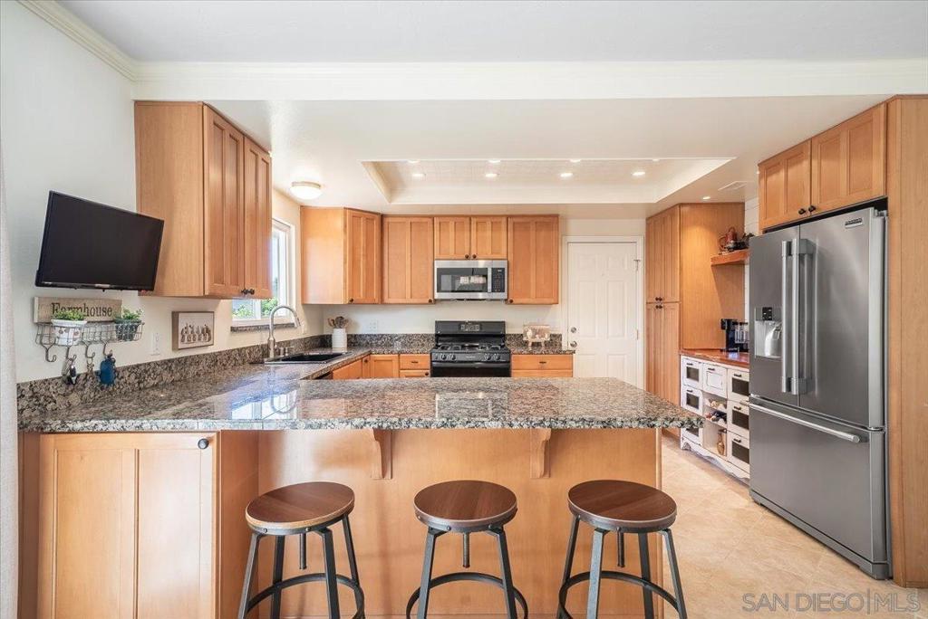 2650 Sunset Hills