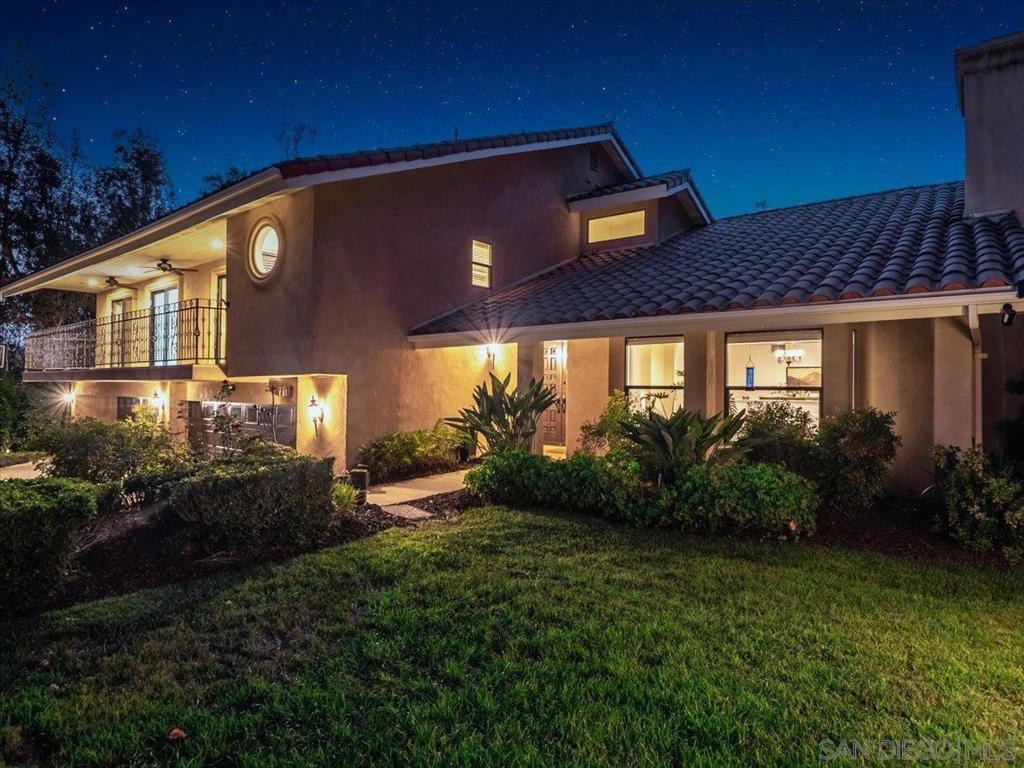 770 Alamo