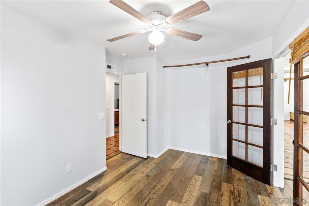 2337 Fallingleaf
