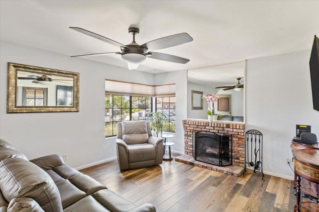 2337 Fallingleaf