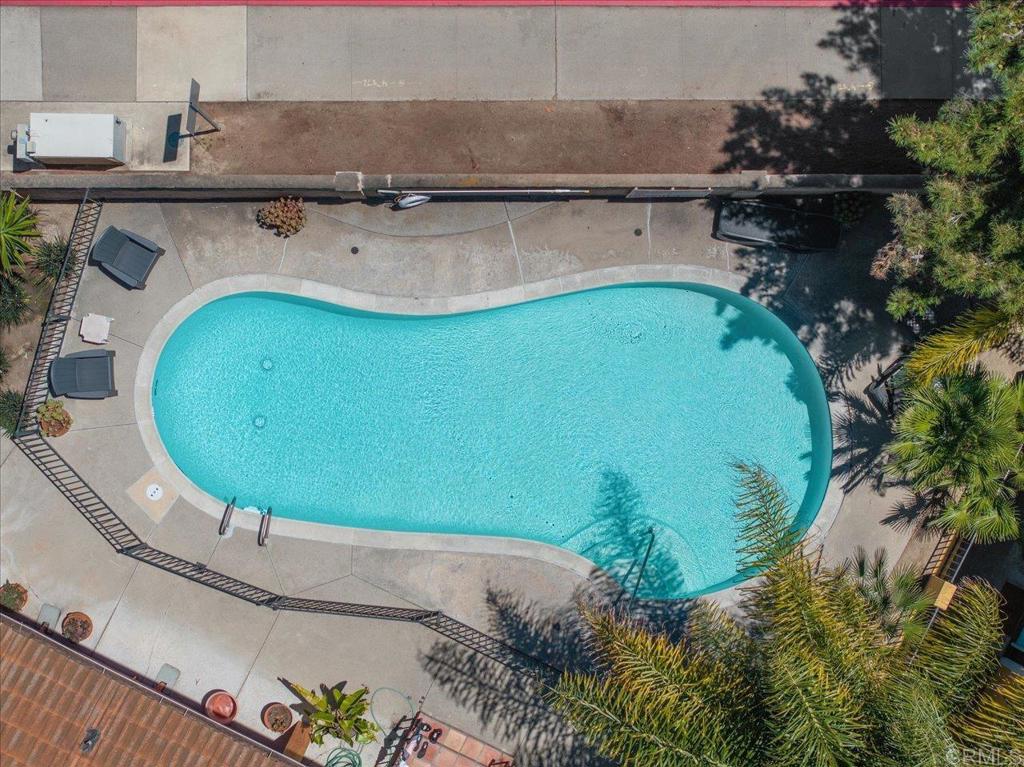 7578 Gibraltar Street 1