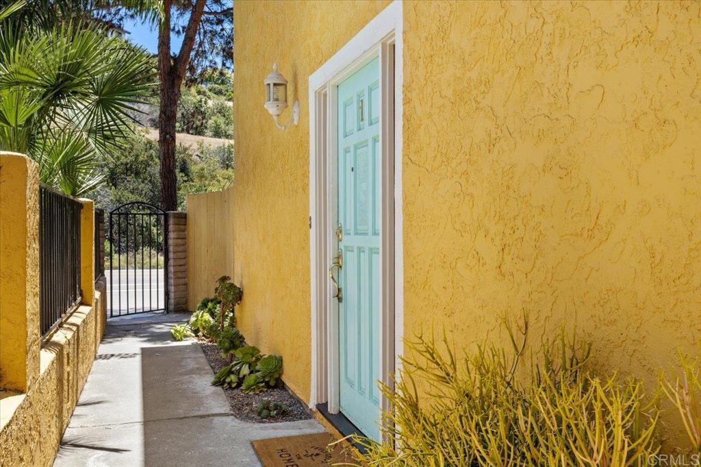 7578 Gibraltar Street 1