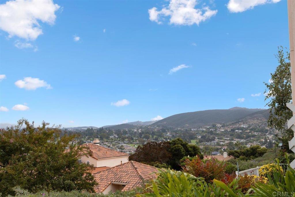 1250 Rue Saint Martin