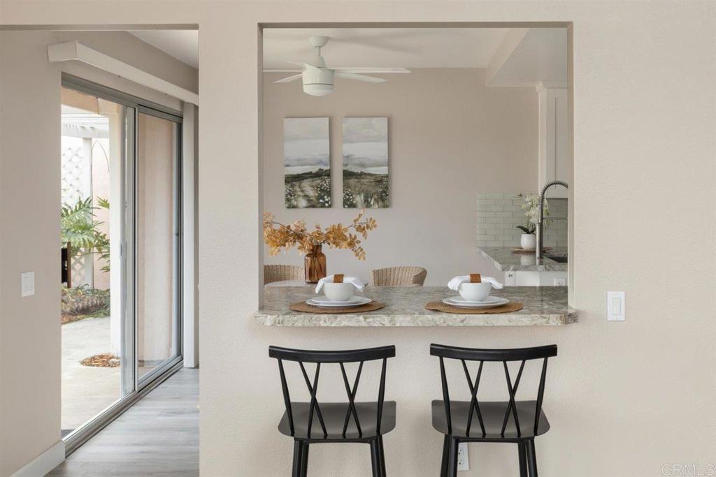 1250 Rue Saint Martin